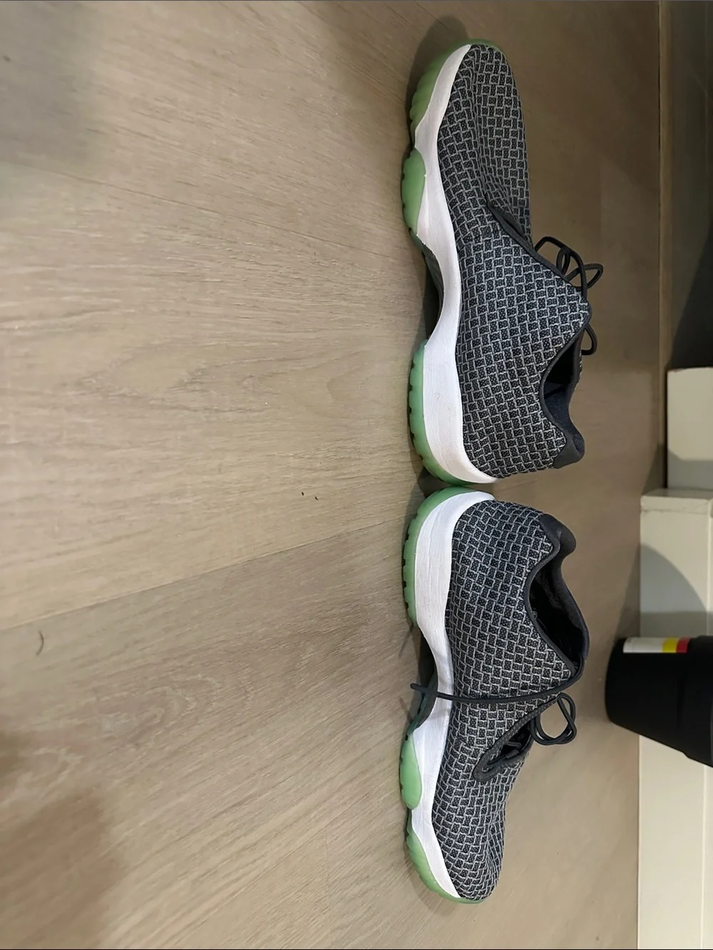 Jordan low top